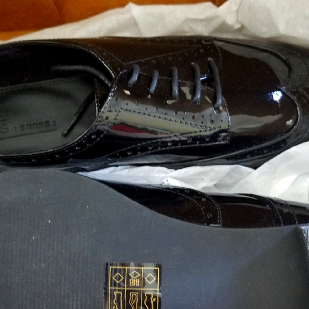 ASOS Design More flat lace up shoes